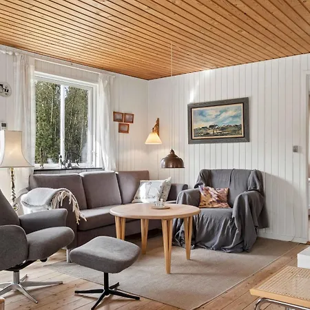 Experience The Calm Near Sea And Forest Casa vacanze *