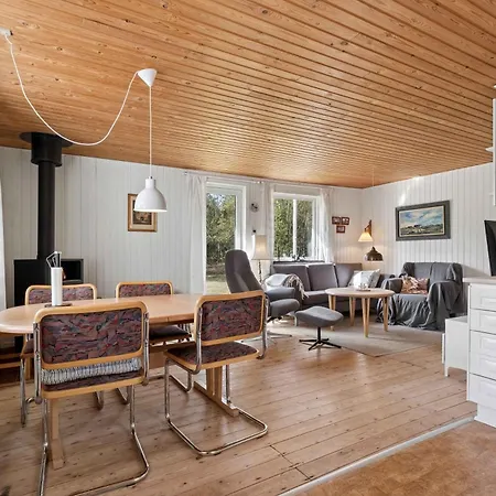 Experience The Calm Near Sea And Forest Hadsund