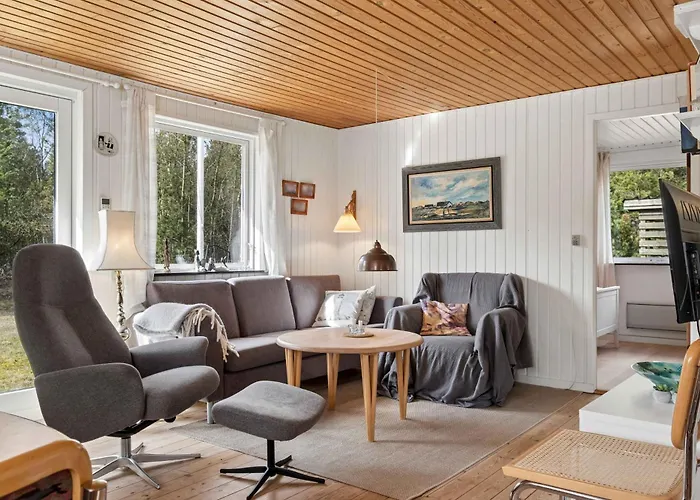 Experience The Calm Near Sea And Forest Casa vacanze *